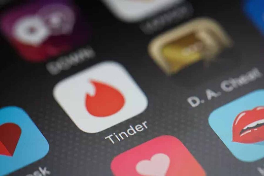 Como a Tecnologia Transforma o Jeito de Se Relacionar