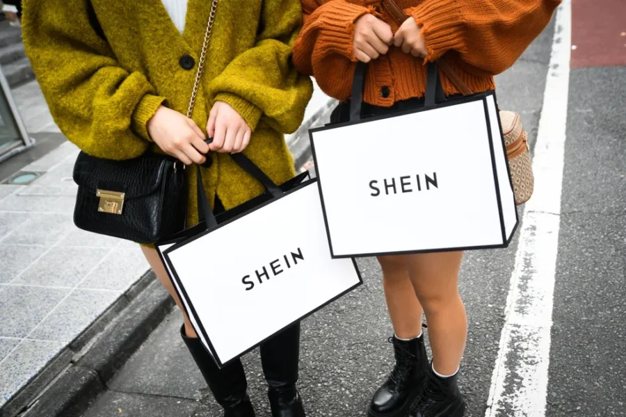 Renovación de tu Armario Gratis: Shein y su Programa “Prueba Gratis”